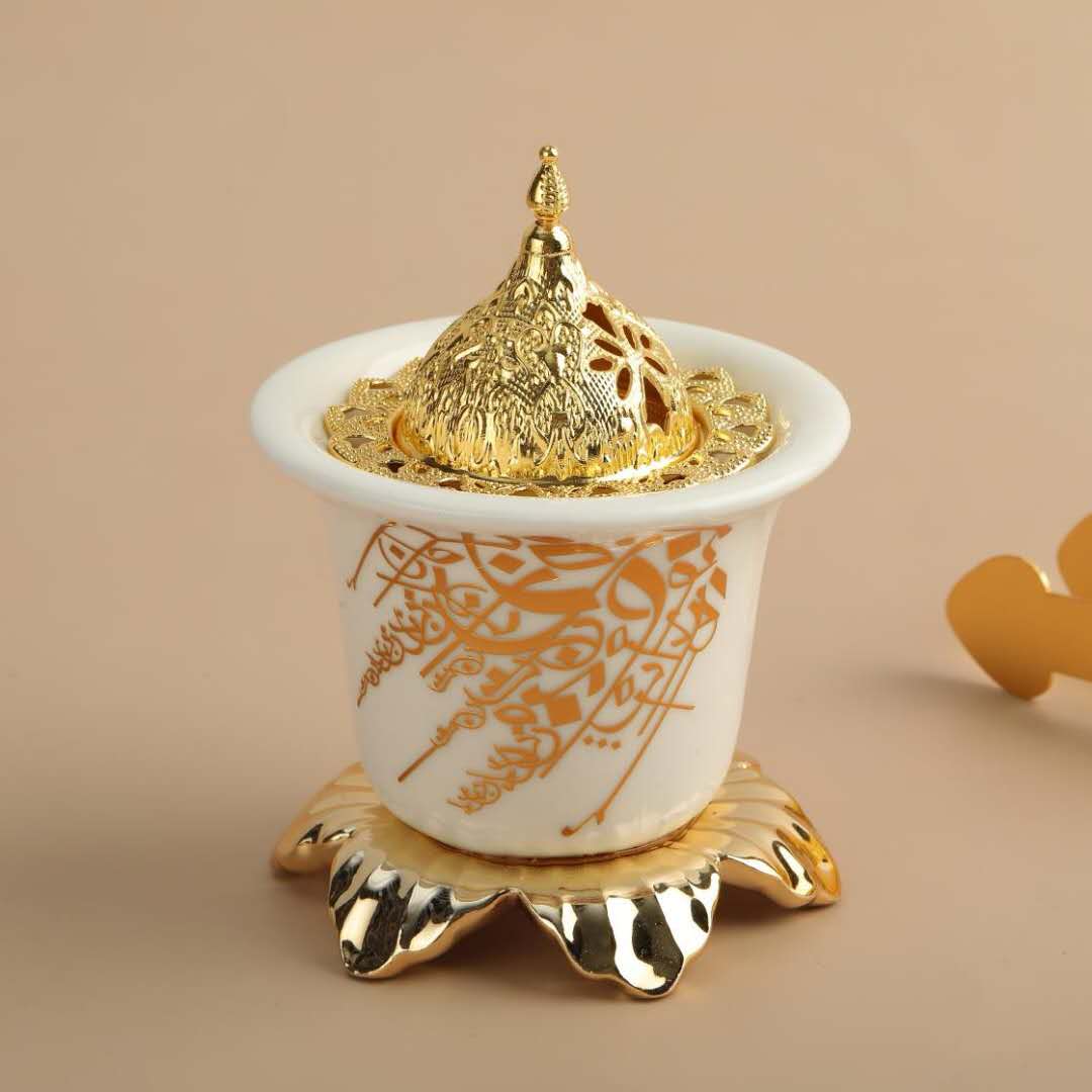 2022 Hot Sell Arab New creative design Resin incense burner Mug shape incense burner with handle Featured Image