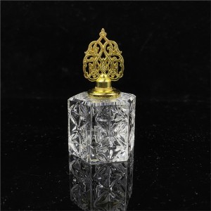 China manufacturer glass bottle perfume OEM des...