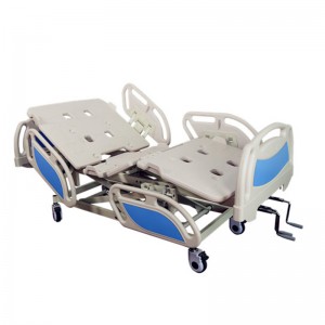 3 Cranks 4 Sections Manual Medical Bed with ABS Side Rail on Casters