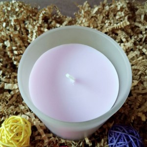 Violet Noir Fragrance Scented Glass 8oz Candle with 100% Organic Soy Wax