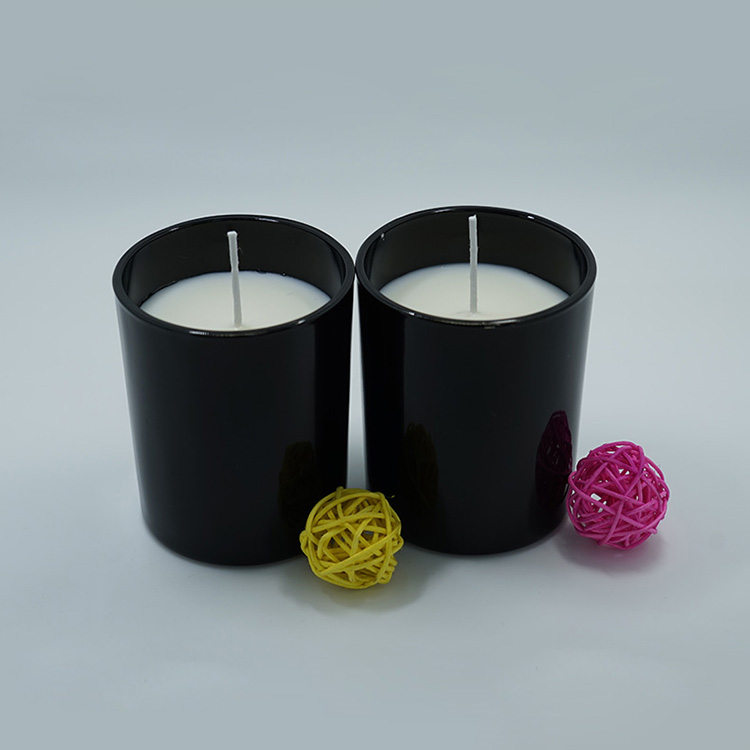 Роскошные ароматизированные соевые свечи, налитые вручную сильно ароматизированные долговечные свечи Рекомендуемое изображение