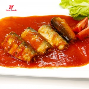 Pabrikan Seafood Kaleng Sarden Kaleng Pilchard dina Saos Tomat 125g/155g/425g/200g