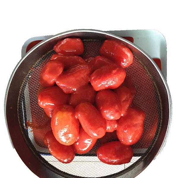 저렴한 가격의 이탈리안 껍질 벗긴 토마토 통조림