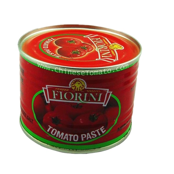 Pasta de tomate enlatada de tamaño máis grande 4,5 kg * 6 latas Pasta de tomate fresca Brix: 28-30% pasta de tomate enlatada con alta calidade