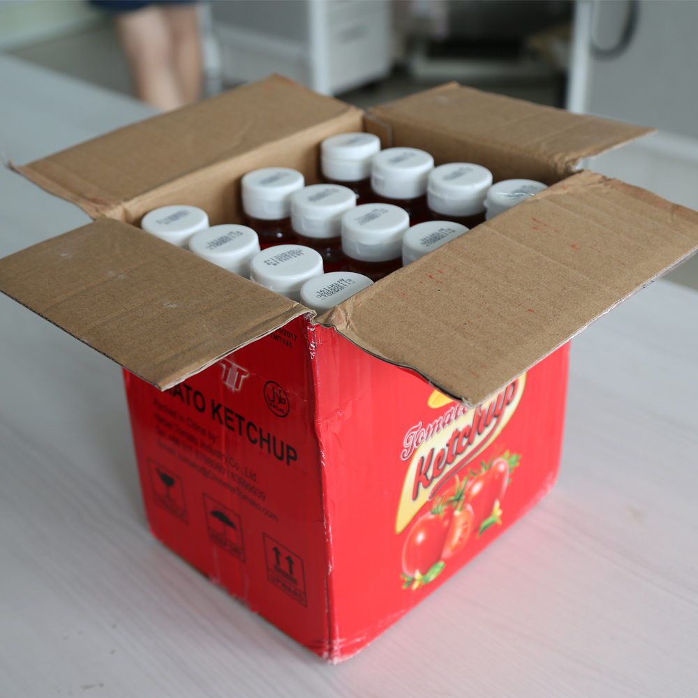 Art des Lebensmittels und frischer Tomatenketchup, Plastikflaschenketchup, 340 g/m², 24 Flaschen/Karton, Soße