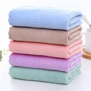Мекана крпа за прање од микровлакана у једнобојној боји