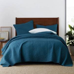 La trapunta in cotone e la trapunta estiva danno alla tua famiglia una sensazione confortevole durante l'intera stagione nella biancheria da letto