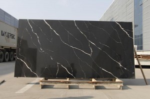 China Factory Wholesale Black Calacatta Artificial Marble Engineered Quartz Stone