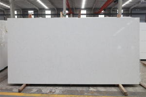 Bescht Verkaf China Factory Grousshandel White Carrara Engineered Quartz Stone 4013