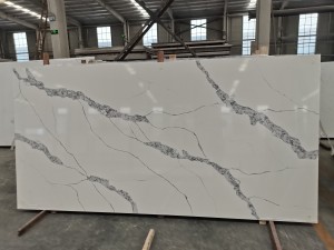 หินควอตซ์ Calacatta สีขาวที่มีเส้นสีขาวผลิตในประเทศจีน Granite Touch 7061