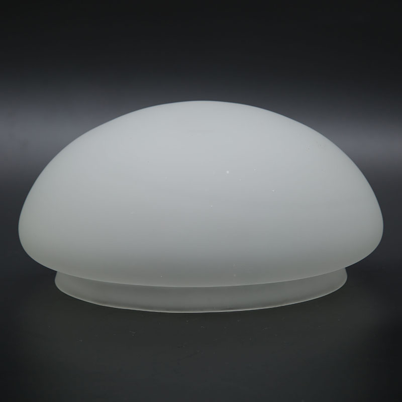 White Glass Mushroom Lampshade Ceiling Lampshade – Modernong Disenyo