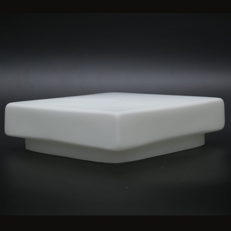 Стъклен абажур: Бял квадрат, модерна и елегантна опция за осветление за вашия дом