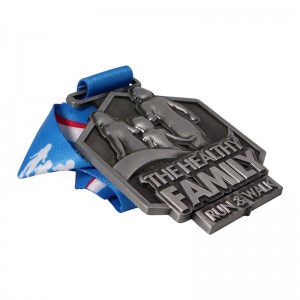 Family Run And Walk Metal Medal Without Coloring