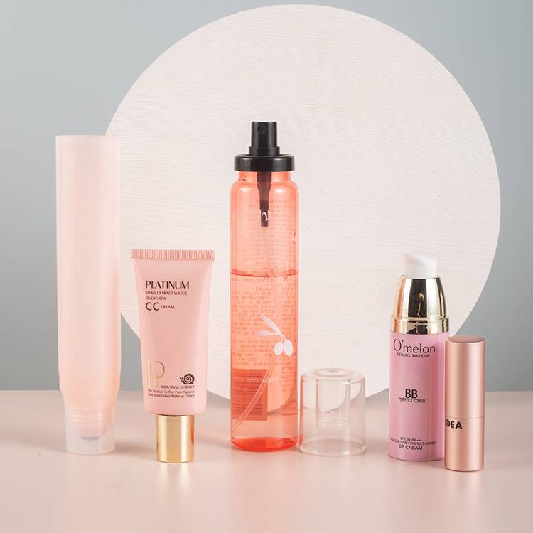 Moziturizing Spray Bottle, Sunscreen tube and Airless Serum Bottle  Rose Pink Skincare Cosmetic Packaging Mock-Up Featured Image