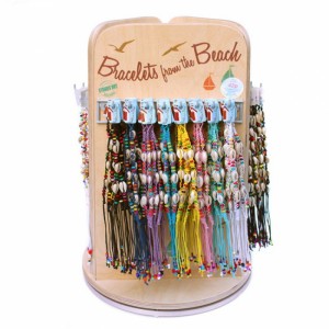 သက်တောင့်သက်သာရှိသော 3-Sided Wood Portable Jewelry Bracelet Display Stand