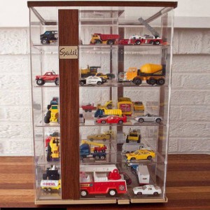 High-End Floor Customized Brown Wood Glass Toy Car Display Rack