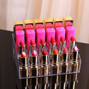 White Acrylic Counter Top Cosmetics Display Case Para sa Lipstick