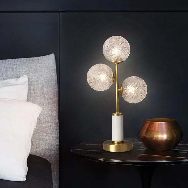 HITECDAD Inovativna in prilagojena popolnoma bakrena namizna svetilka Moderna preprosta okrasna svetilka ob nočni omarici Luksuzna kotna svetilka za dnevno sobo, spalnico