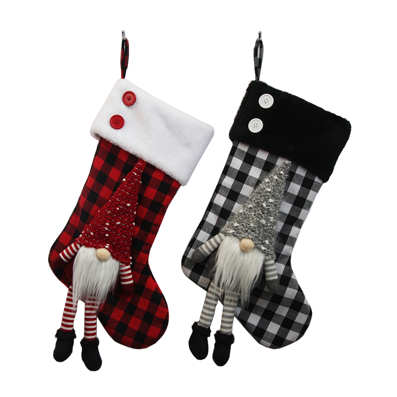 Lëshoni kreativitetin tuaj: Çorape të personalizuara të Krishtlindjeve – Dhurata perfekte për të gjithë!