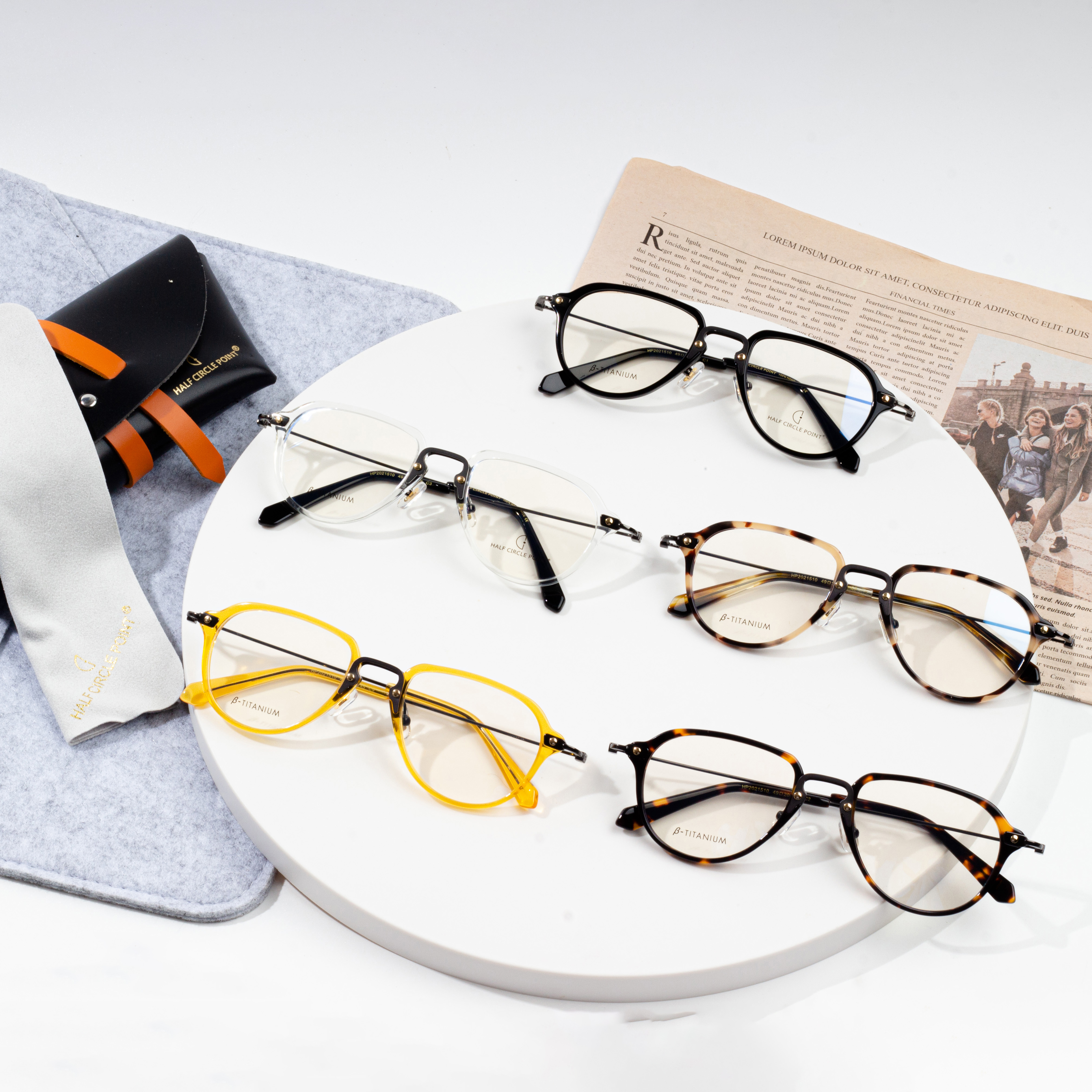 Модни оптички рамки за очила