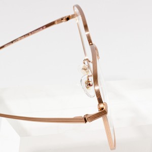 عمده فروشی آنلاین عینک طراح