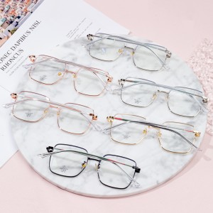 ретро очила за очила со метална рамка