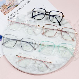 Klasični kvadratni optički okviri za naočale