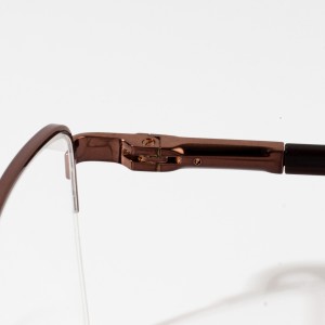 Amrywiol rhad Eyeglasses fframiau stoc metel yn barod ar gyfer dynion