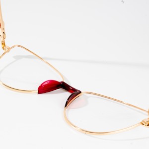 Ženska kovinska očala z lahkim optičnim okvirjem iz nerjavečega jekla