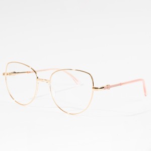 Klassiske briller til kvinder, sadelnæsepuder
