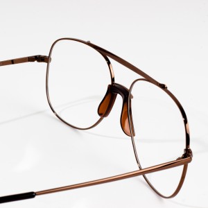 Okviri optičkih naočala specijalnog dizajna za muškarce