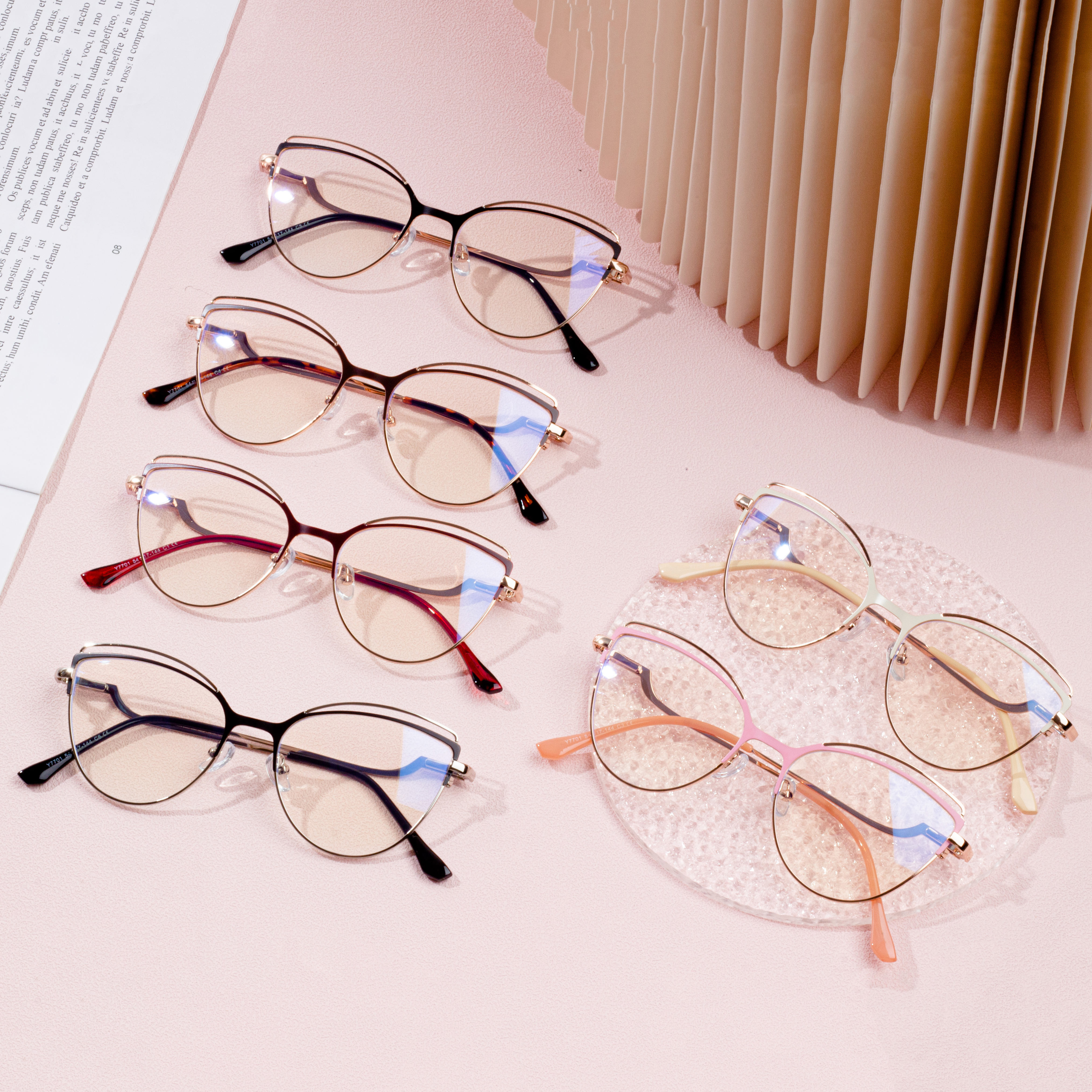 Zojambula za Retro Metal Eyeglasses Frames