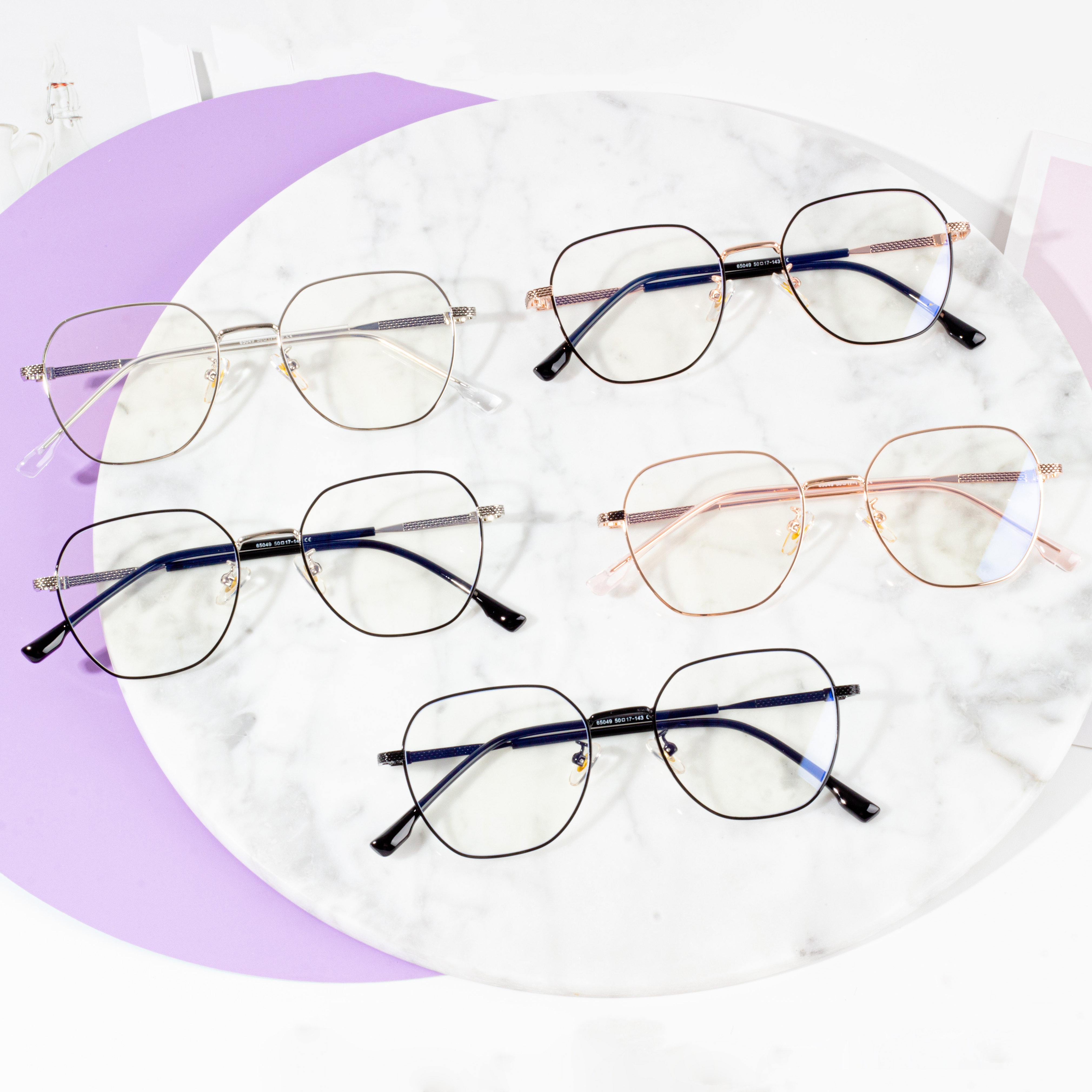 عینک ضد بلوری زنانه با فریم کلاسیک مد یکپارچهسازی با سیستمعامل