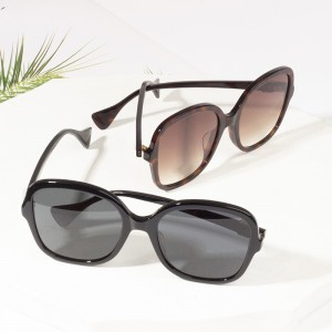 Al por mayor gafas de sol de moda personalizadas