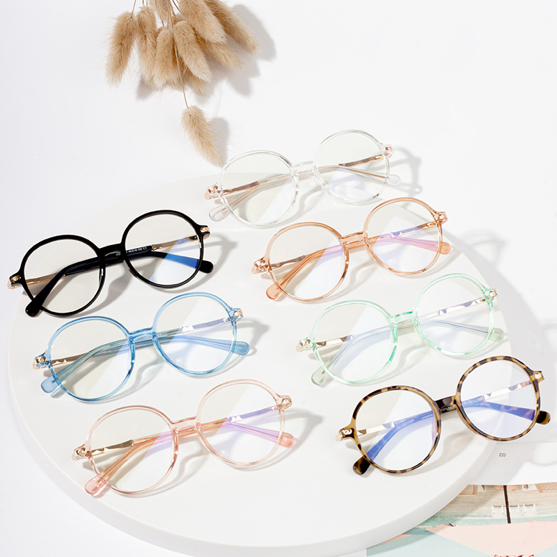 armações de óculos femininas pequenas