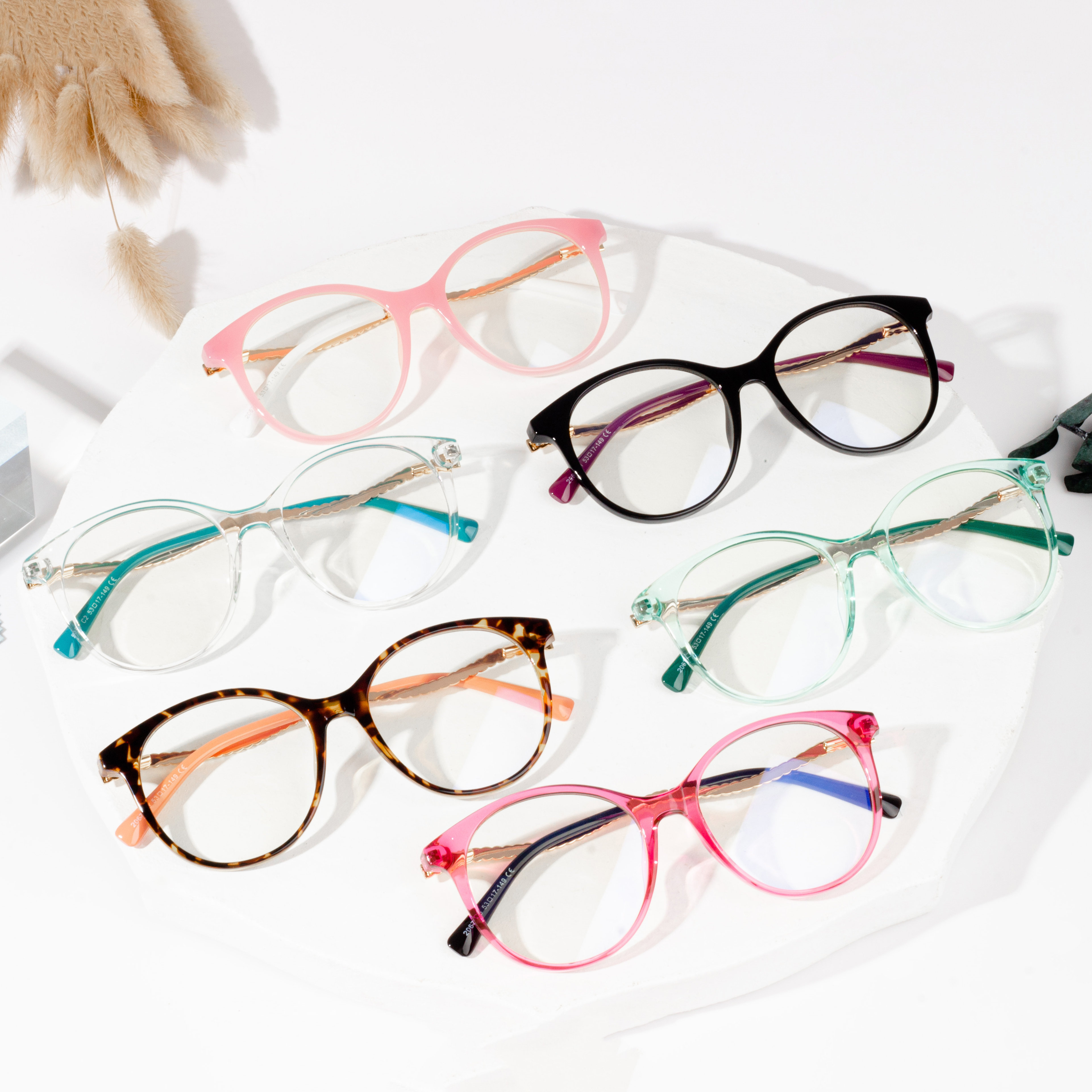Brillenfassungen für kleine Frauen