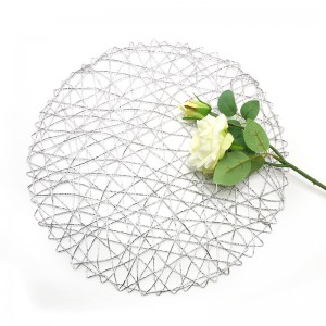 Plastic Hand-made Indoor Or Outdoor Non-Slip, Heat- Resistant Round Place Mats for Dining Table.