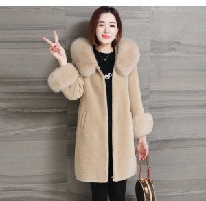 22F009 Women Winter Sheepskin Jacket Brown Color Belted Real Sheep Fur Coat