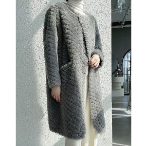 22P004-2 New Fabric Soft Hand Feeling Lambskin Winter Coat