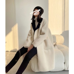 22P017 Sheep Fur Cloths Pure Woollen Garment  Ladies Winter Coat