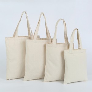 Сумки з натурального полотна. Багаторазова полотняна сумка для продуктів. Пусті бавовняні сумки. Великі прості сумки для покупок.