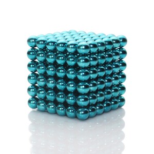 Standardowy zestaw piłek BuckyBalls 5mm Neo Spheres w kolorze jasnoniebieskim