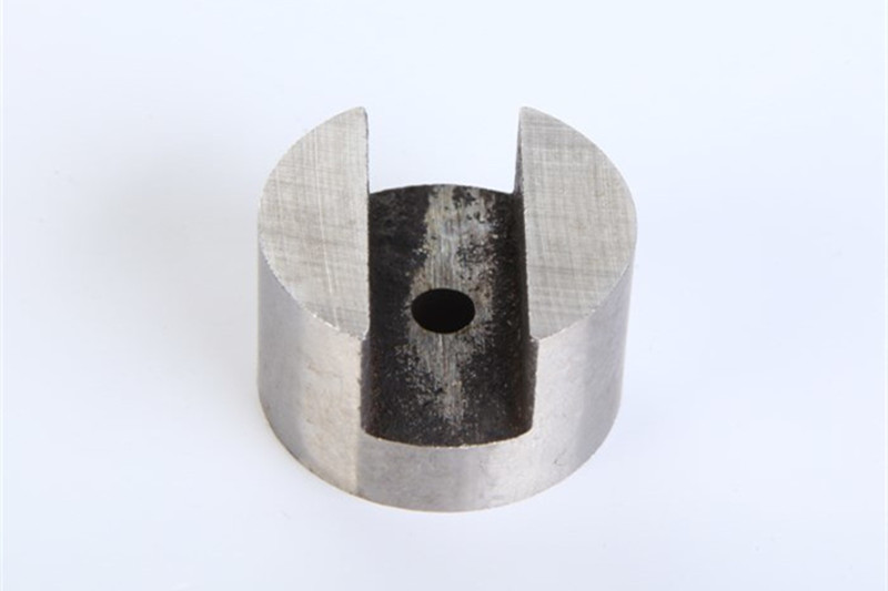 2-polni AlNiCo magnet za osovinu rotora Istaknuta slika