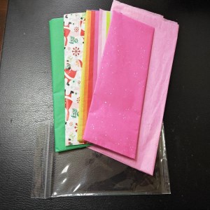 Kleur weefselpapier vir handwerk of geskenkpapier