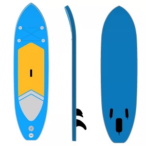 houten surfplank bij het surfen