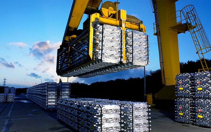 Felicitări clientului Sunstone al lui Hwapeng pentru că a câștigat licitația deschisă pentru 20.000 de tone de blocuri de carbon anod coapte ale Azeraluminium LLC