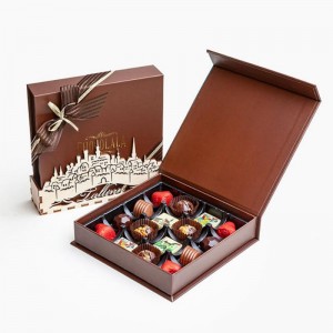 กล่องช็อคโกแลตของขวัญแบบกำหนดเองพร้อมกล่องบรรจุภัณฑ์ถาดพลาสติก