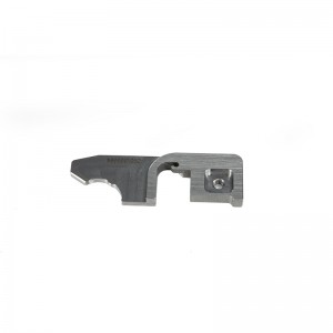 គ្រឿងបន្លាស់សម្រាប់ Krones clamp parts Blowing mold spare parts stretch blow moulder 0901932582 , 0901932583