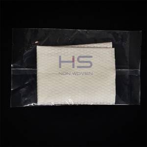 Dry Makeup Remover Wipes with Liquids inside