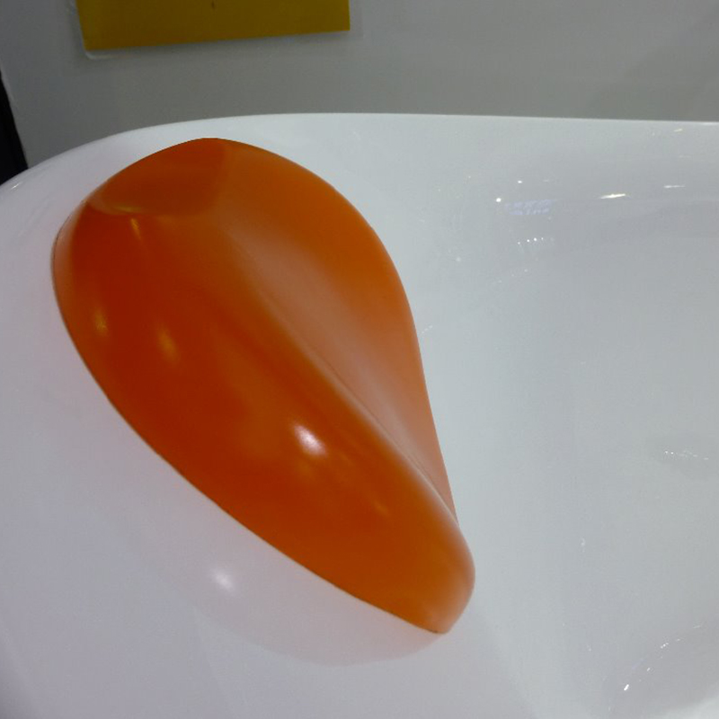 Šiuolaikinė prabangi gelinė galvos atramos pagalvė vonios SPA sūkurinei voniai su visa nugara natūraliu lipduku Q1
